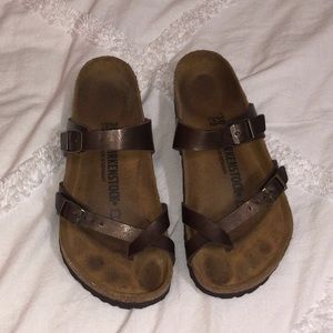Mayfair Birkenstock’s!